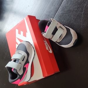Brand new Nike baby/toddler shoes
